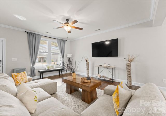 716 Robert Moses Drive, Gastonia, NC 28056