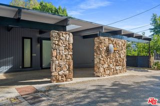 2775 Rinconia Drive, Los Angeles, CA 90068