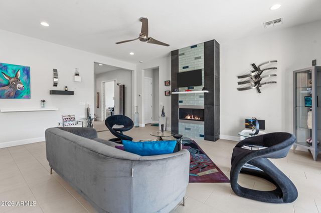 3050 Tapaderos Drive, Wickenburg, AZ 85390