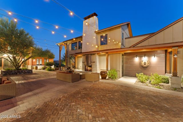 3050 Tapaderos Drive, Wickenburg, AZ 85390