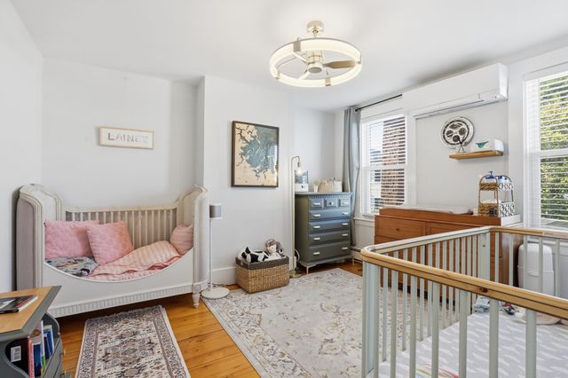 16 Sackville St 2, Boston, MA 02129