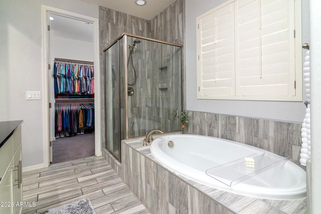 3811 E LODGEPOLE Drive, Gilbert, AZ 85298