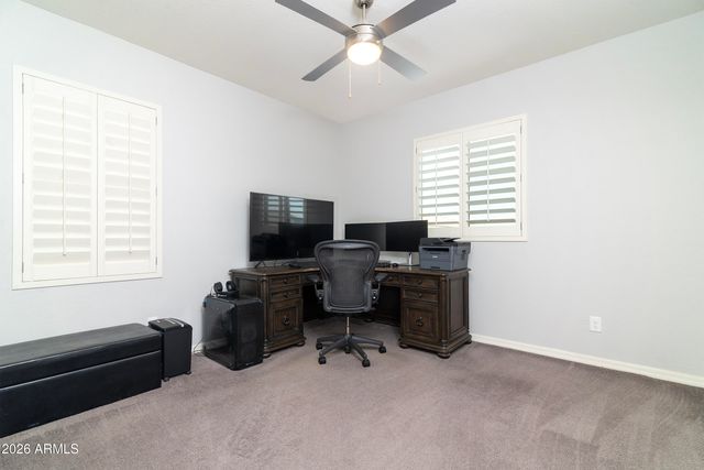 3811 E LODGEPOLE Drive, Gilbert, AZ 85298