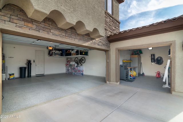 3811 E LODGEPOLE Drive, Gilbert, AZ 85298