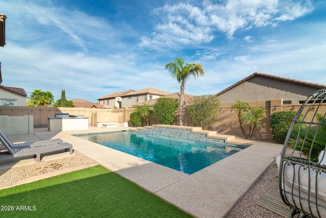 3811 E LODGEPOLE Drive, Gilbert, AZ 85298