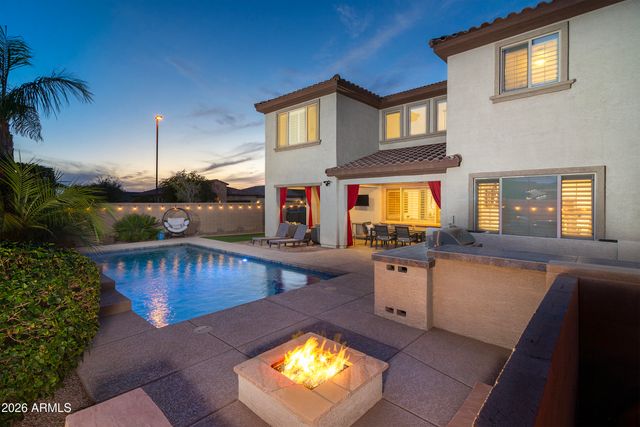 3811 E LODGEPOLE Drive, Gilbert, AZ 85298