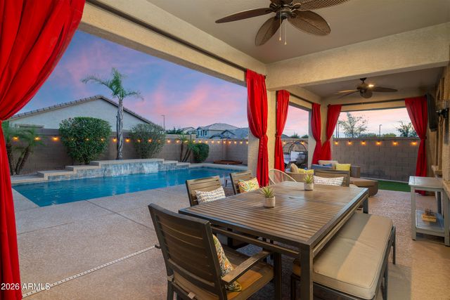 3811 E LODGEPOLE Drive, Gilbert, AZ 85298