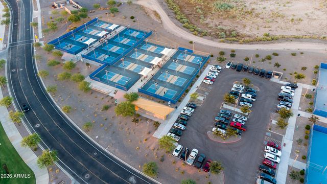 3811 E LODGEPOLE Drive, Gilbert, AZ 85298