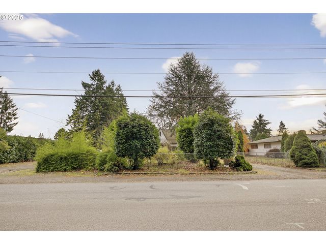 1830 Ne 132ND Ave, Portland, OR 97230