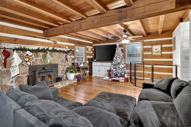 1399 Bethany Rd, Mcminnville, TN 37110