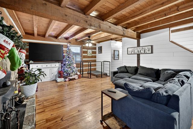 1399 Bethany Rd, Mcminnville, TN 37110