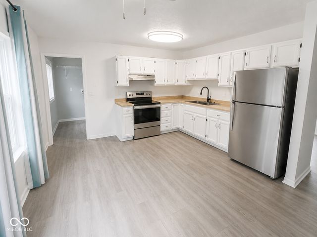 4439 Dabny Circle, Indianapolis, IN 46254