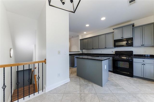 201 16th Street NW 3, Atlanta, GA 30363