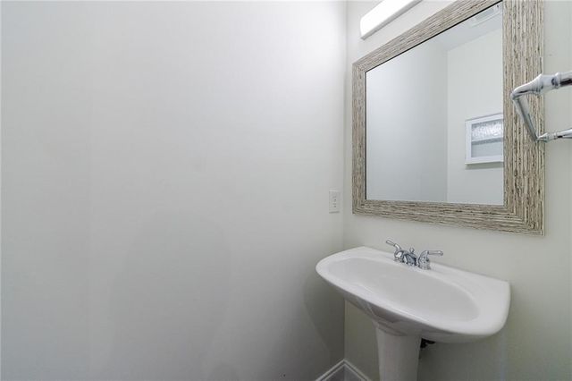 201 16th Street NW 3, Atlanta, GA 30363