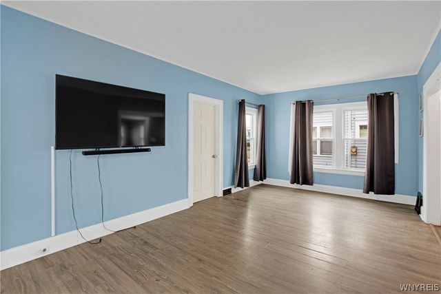 2915 Porter Road, Niagara Falls, NY 14305