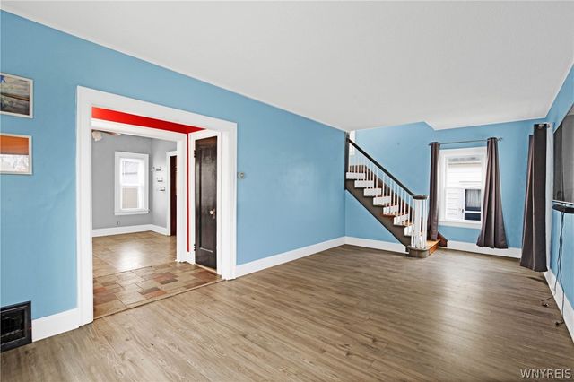 2915 Porter Road, Niagara Falls, NY 14305