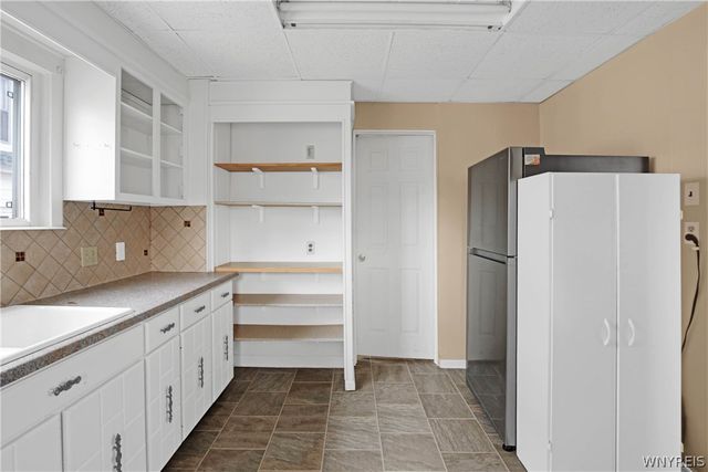 2915 Porter Road, Niagara Falls, NY 14305