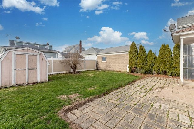 2915 Porter Road, Niagara Falls, NY 14305