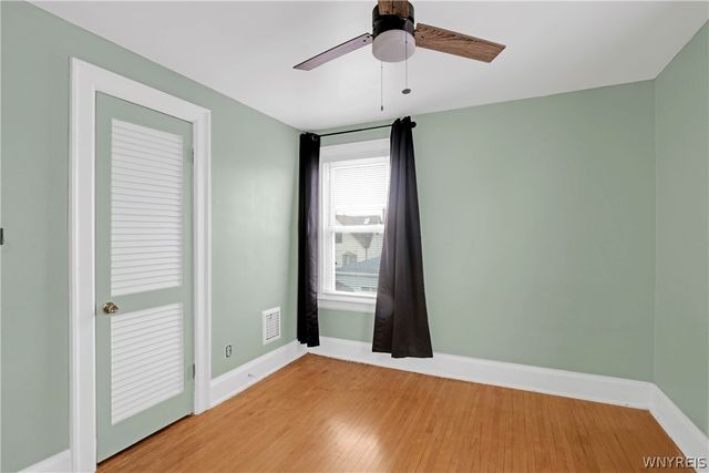 2915 Porter Road, Niagara Falls, NY 14305