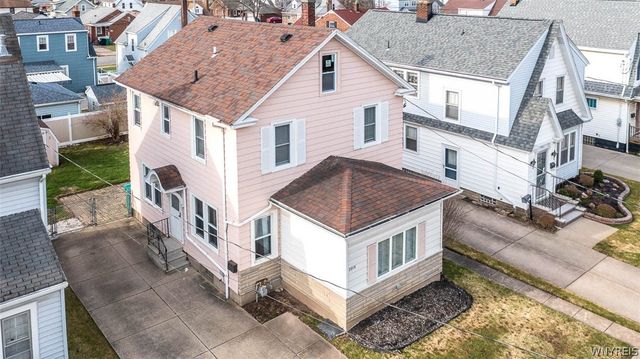 2915 Porter Road, Niagara Falls, NY 14305