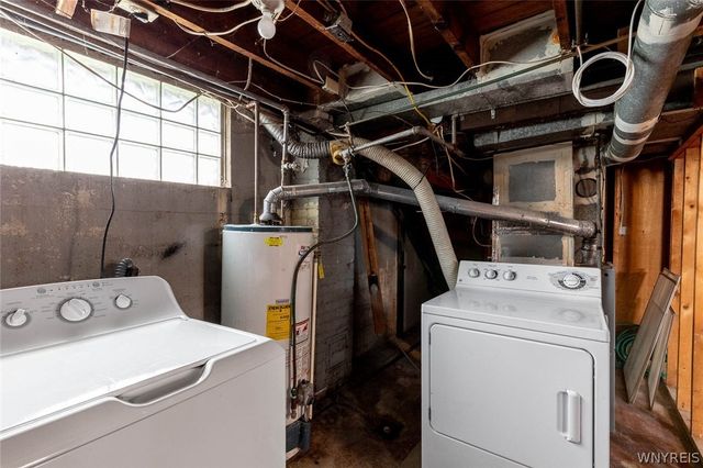 2915 Porter Road, Niagara Falls, NY 14305