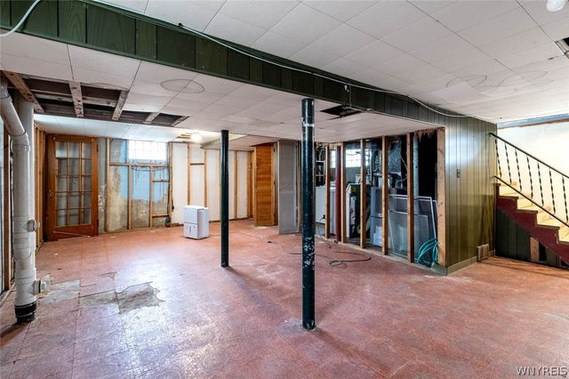 2915 Porter Road, Niagara Falls, NY 14305