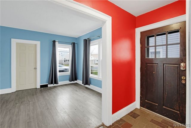 2915 Porter Road, Niagara Falls, NY 14305