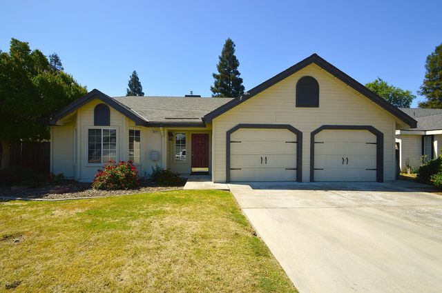 1879 E El Paso Avenue, Fresno, CA 93720