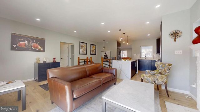 2228 S ST NE, Washington, DC 20002