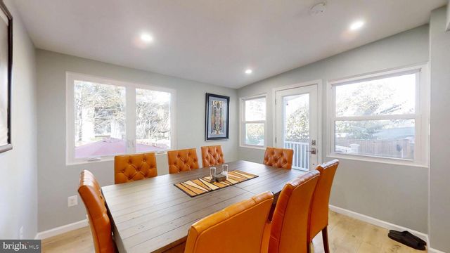 2228 S ST NE, Washington, DC 20002