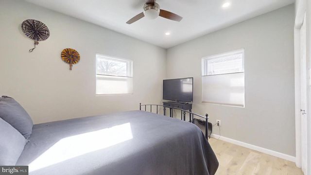 2228 S ST NE, Washington, DC 20002