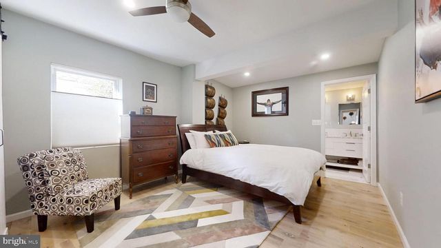 2228 S ST NE, Washington, DC 20002