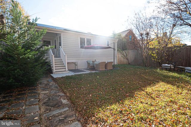 2228 S ST NE, Washington, DC 20002