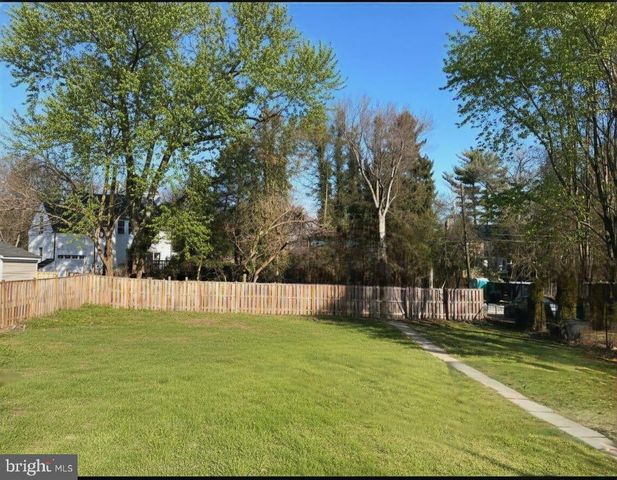 4937 BRANDYWINE ST NW, Washington, DC 20016