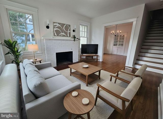 4937 BRANDYWINE ST NW, Washington, DC 20016