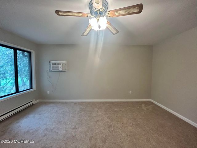 140 Amberly Drive J, Englishtown, NJ 07726
