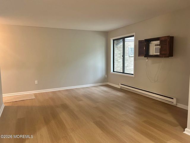 140 Amberly Drive J, Englishtown, NJ 07726