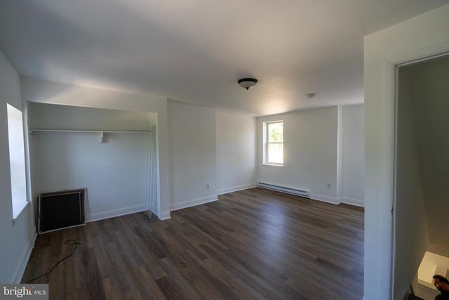715 W 8TH ST, Wilmington, DE 19801