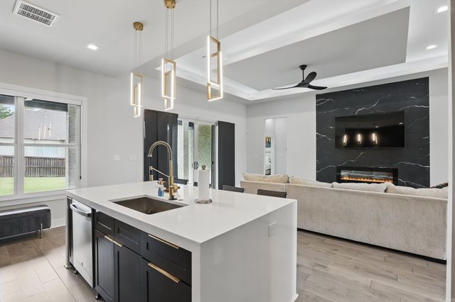 212 Caurel Lane, Little Rock, AR 72223