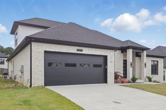 212 Caurel Lane, Little Rock, AR 72223