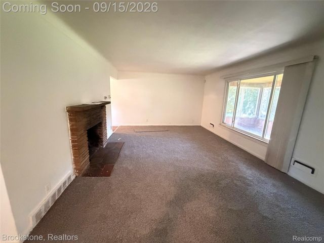 17889 BONSTELLE Avenue, Southfield, MI 48075