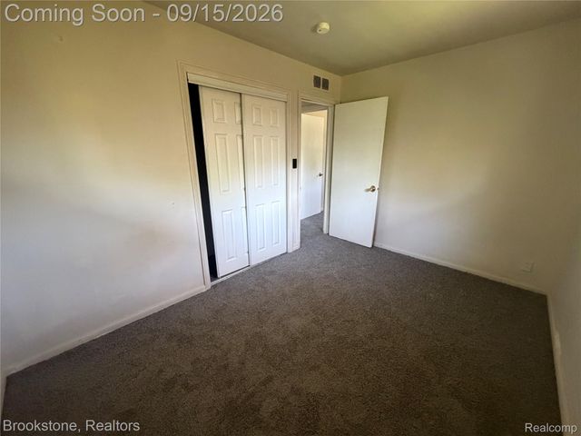 17889 BONSTELLE Avenue, Southfield, MI 48075