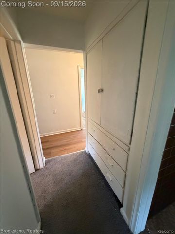 17889 BONSTELLE Avenue, Southfield, MI 48075