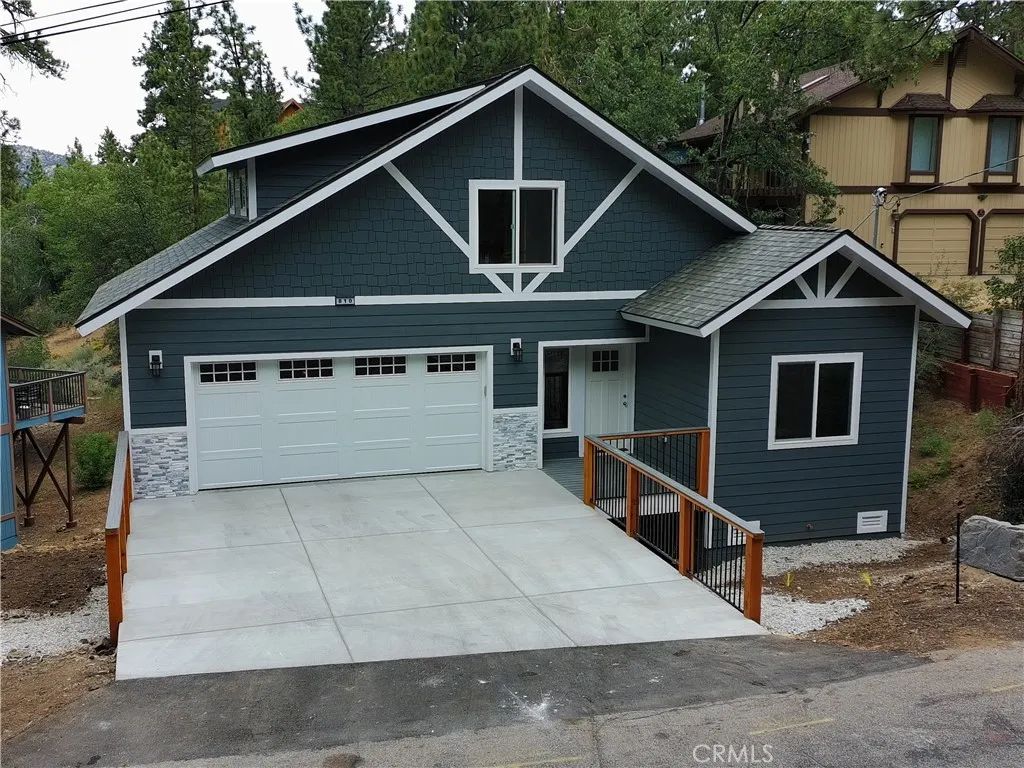 810 Villa Grove Avenue, Big Bear City, CA 92314
