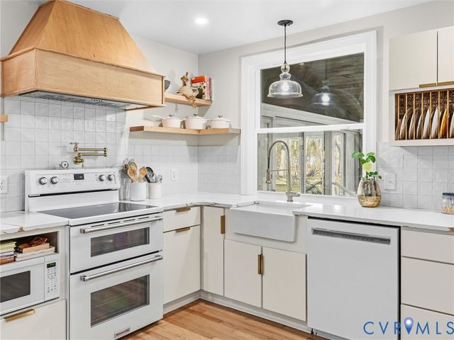 501 Paddington Dr, Midlothian, VA 23114