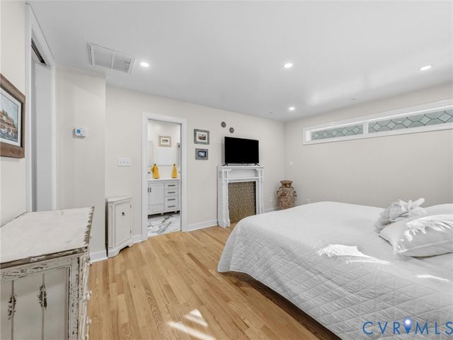 501 Paddington Dr, Midlothian, VA 23114