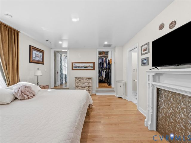 501 Paddington Dr, Midlothian, VA 23114