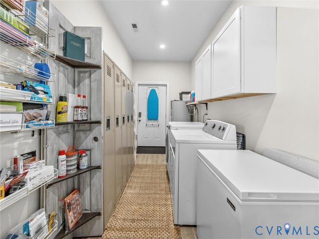 501 Paddington Dr, Midlothian, VA 23114