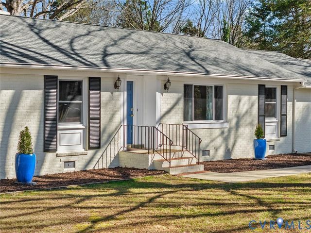 501 Paddington Dr, Midlothian, VA 23114