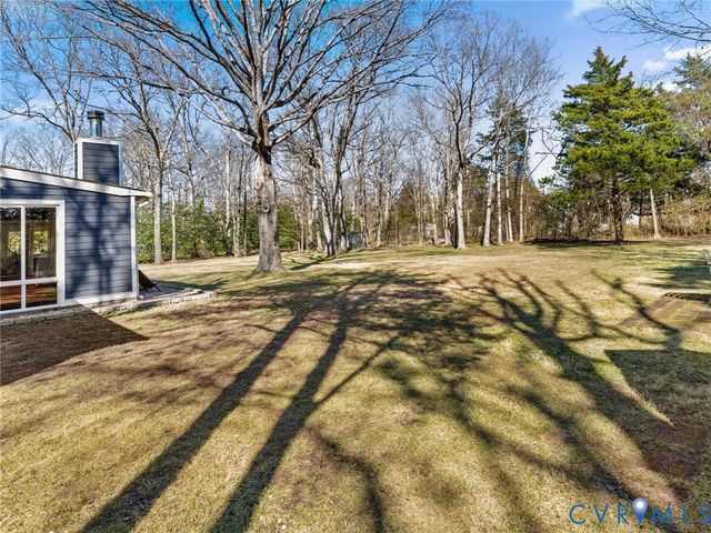 501 Paddington Dr, Midlothian, VA 23114